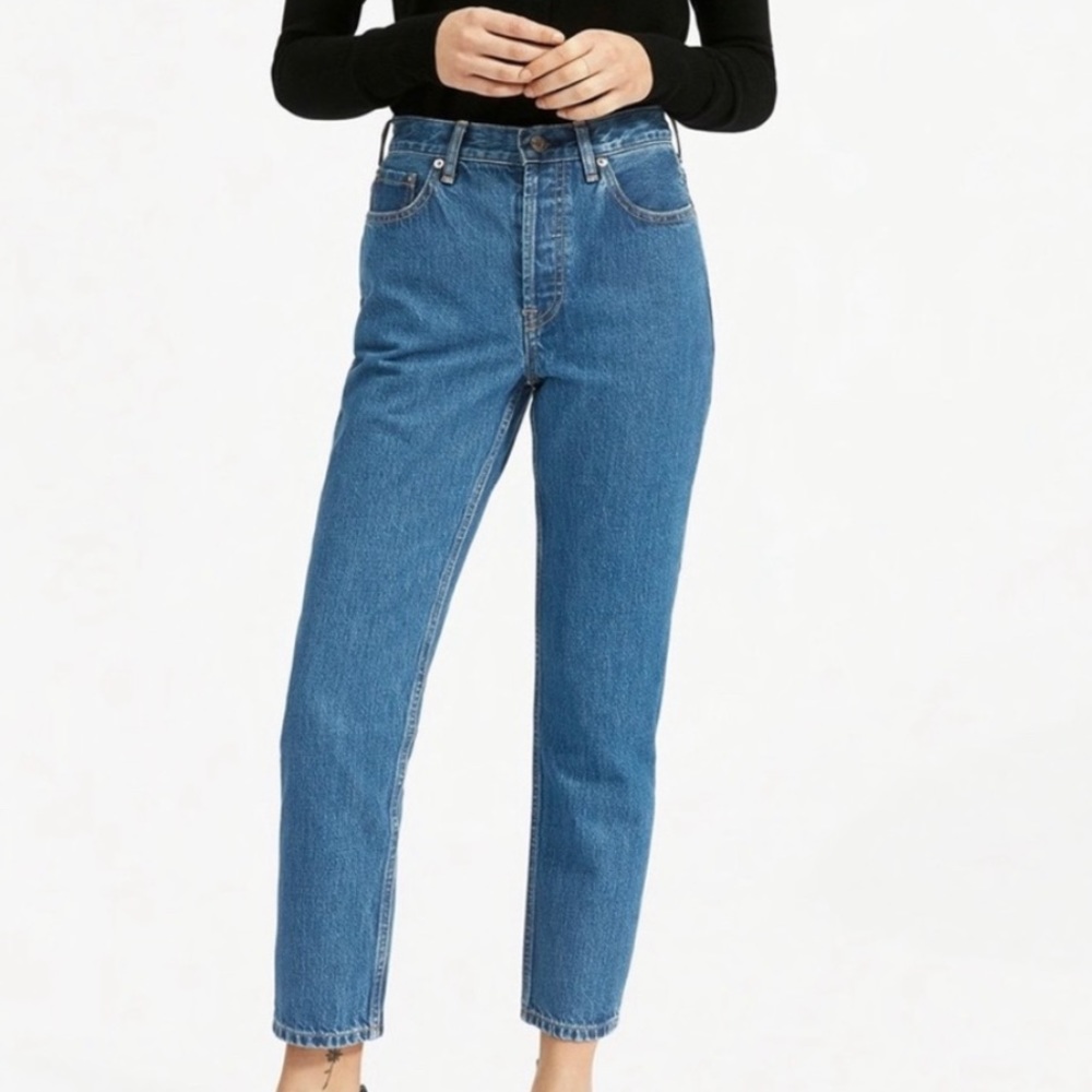 Everlane 90s Cheeky Straight Jean